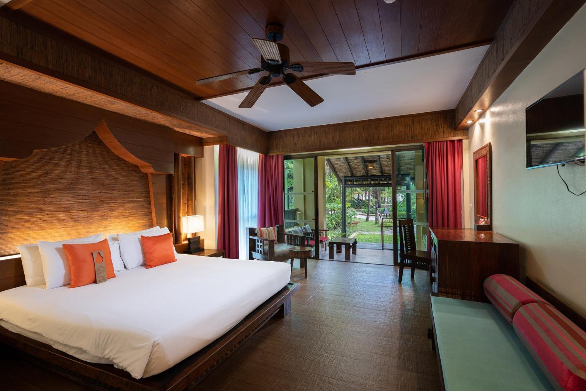 Centara Koh Chang Tropicana Resort Extérieur photo