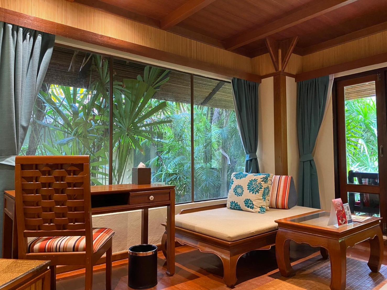 Centara Koh Chang Tropicana Resort Extérieur photo